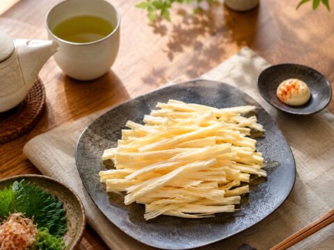 なとり 贅沢チータラ ゴールド 大容量パックはどこで買える？カロリー・賞味期限・値段まとめ